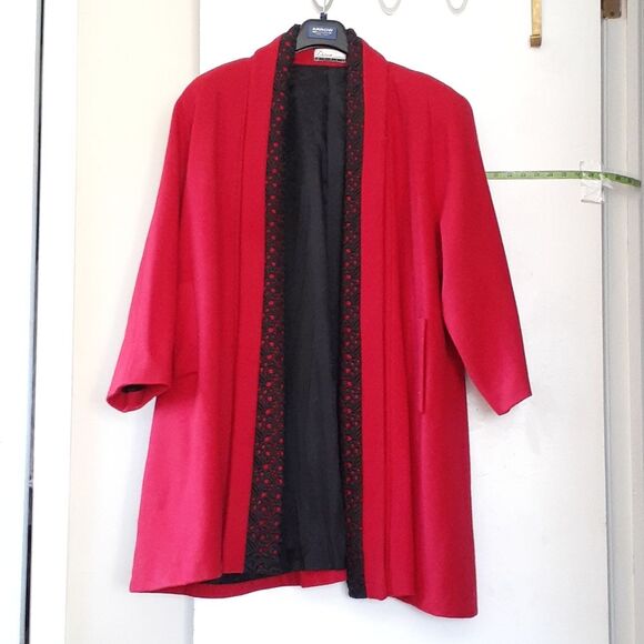'80s vintage Diane Marco red open front coat 3x black lace trim shoulder pads - Picture 1 of 8